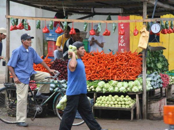 [:nl]Foto straatbeeld martk in Nicaragua[:]